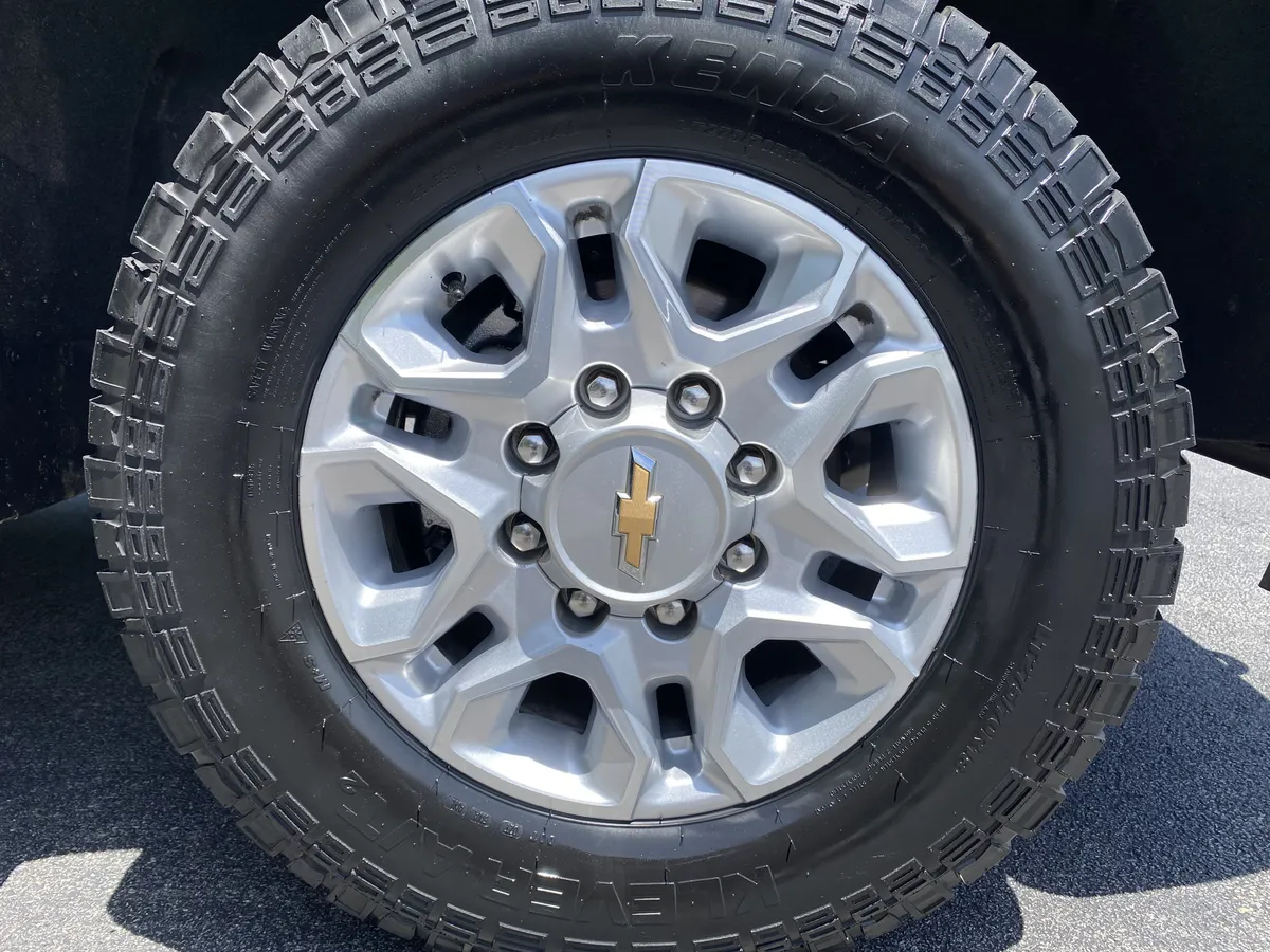 2021 Chevrolet Silverado 2500HD LT thumbnail 41