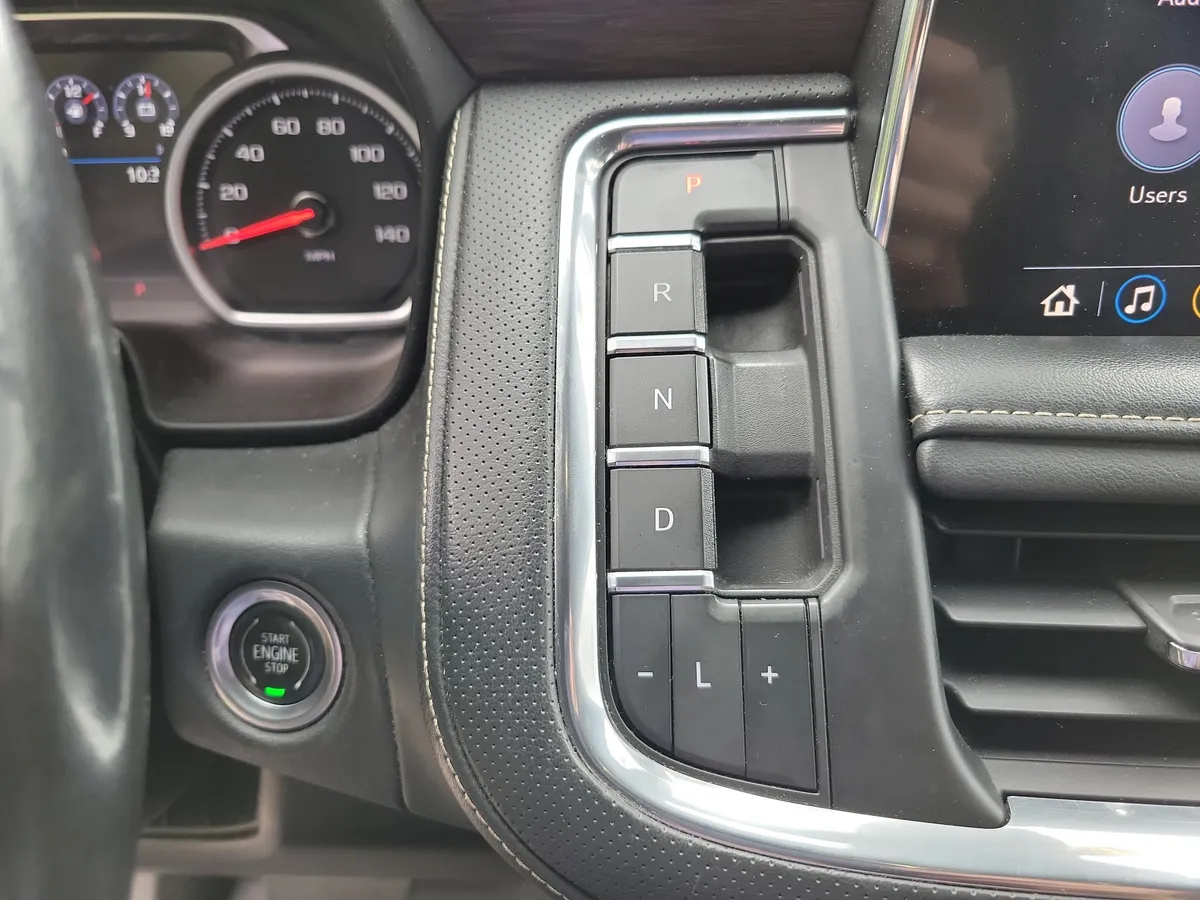 2021 Chevrolet Suburban Premier thumbnail 20