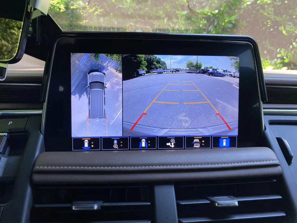 2021 Chevrolet Tahoe High Country thumbnail 28