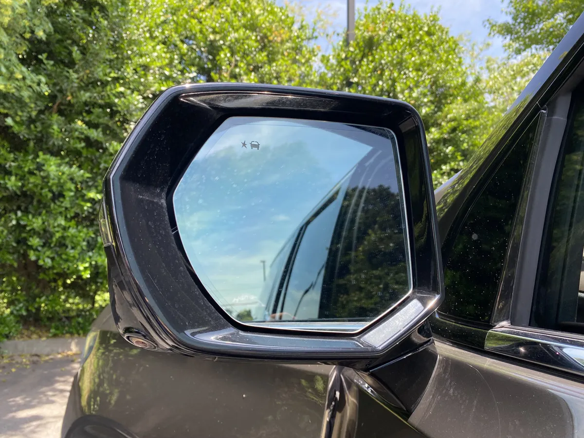 2021 Chevrolet Tahoe High Country thumbnail 43
