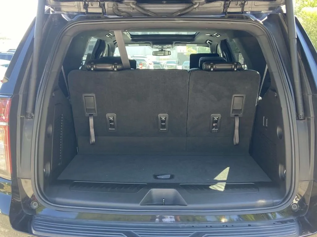 2021 Chevrolet Tahoe LT thumbnail 11