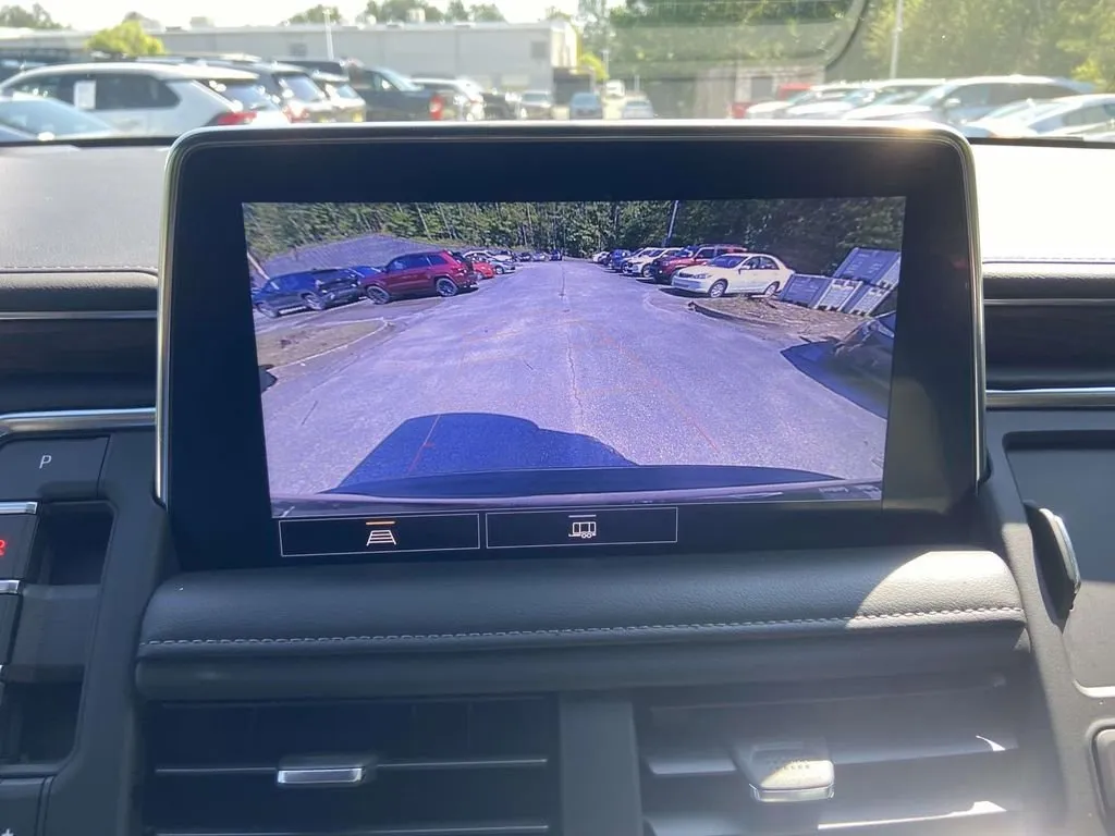2021 Chevrolet Tahoe LT thumbnail 29