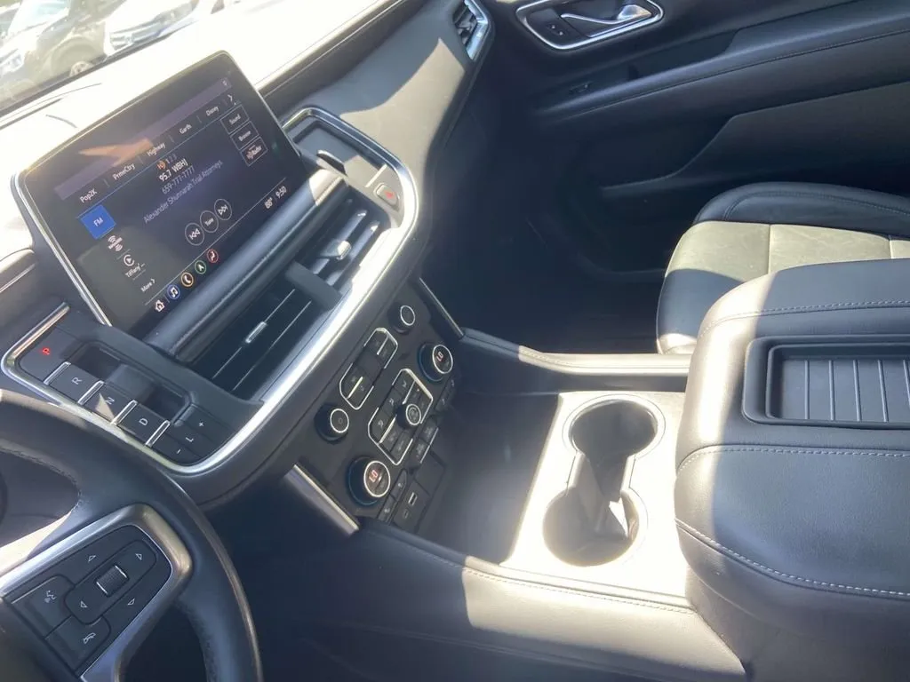 2021 Chevrolet Tahoe LT thumbnail 31