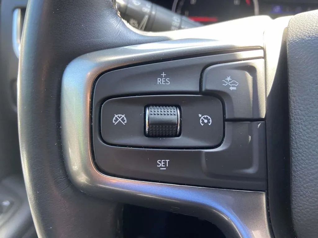 2021 Chevrolet Tahoe LT thumbnail 34