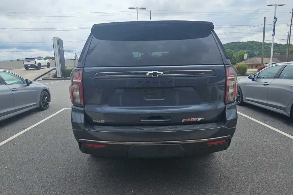 2021 Chevrolet Tahoe RST thumbnail 23