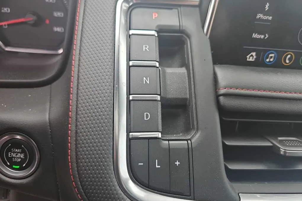2021 Chevrolet Tahoe RST thumbnail 5