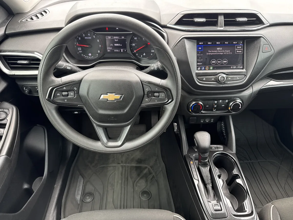 2021 Chevrolet Trailblazer LS thumbnail 16