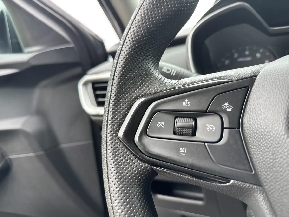 2021 Chevrolet Trailblazer LS thumbnail 17
