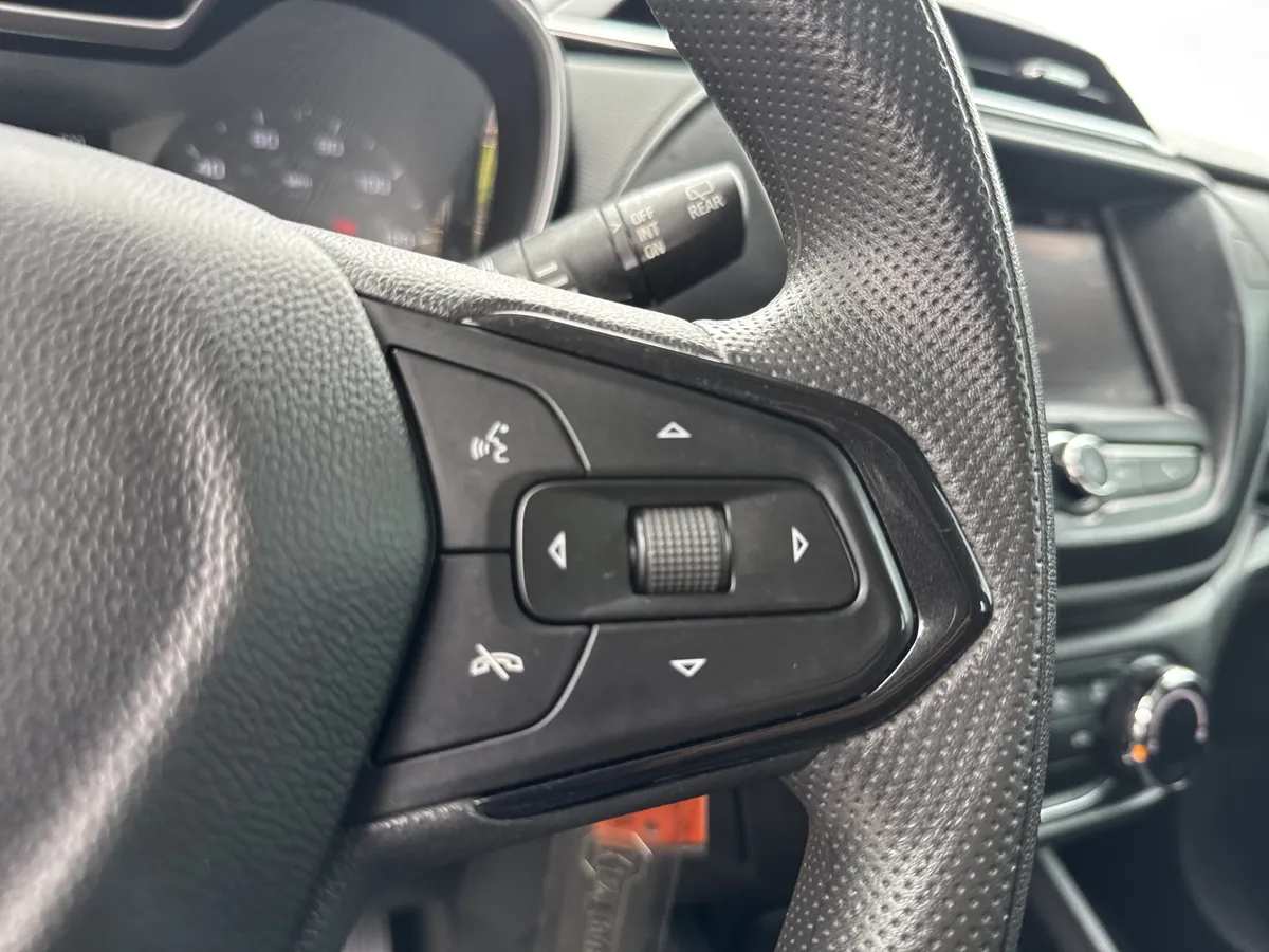 2021 Chevrolet Trailblazer LS thumbnail 18