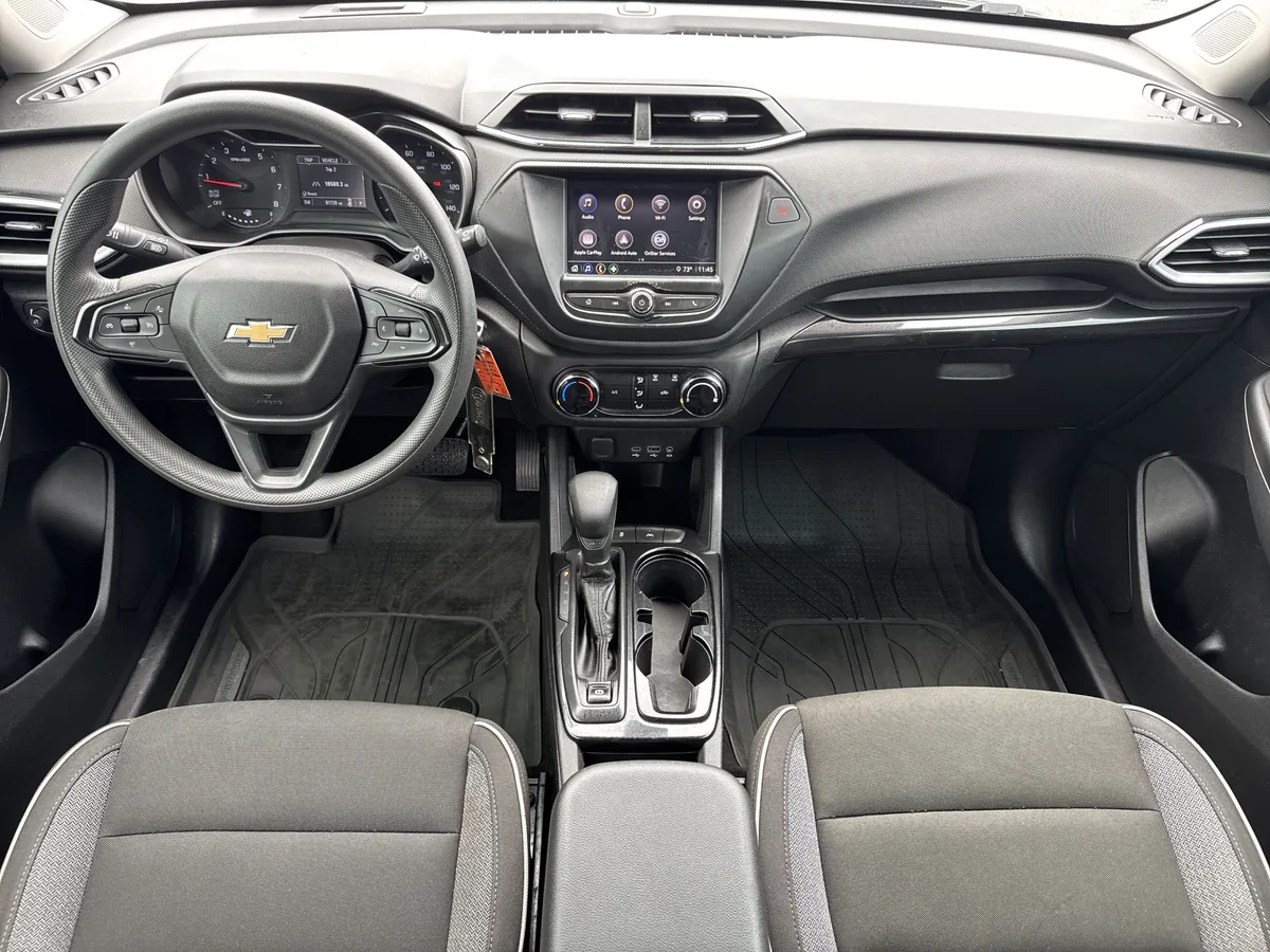 2021 Chevrolet Trailblazer LS thumbnail 24