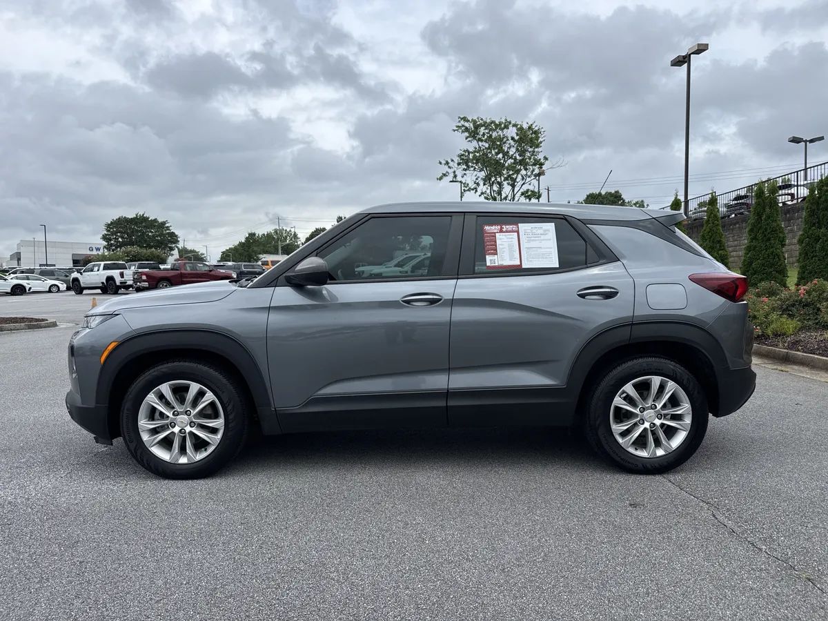 2021 Chevrolet Trailblazer LS thumbnail 6
