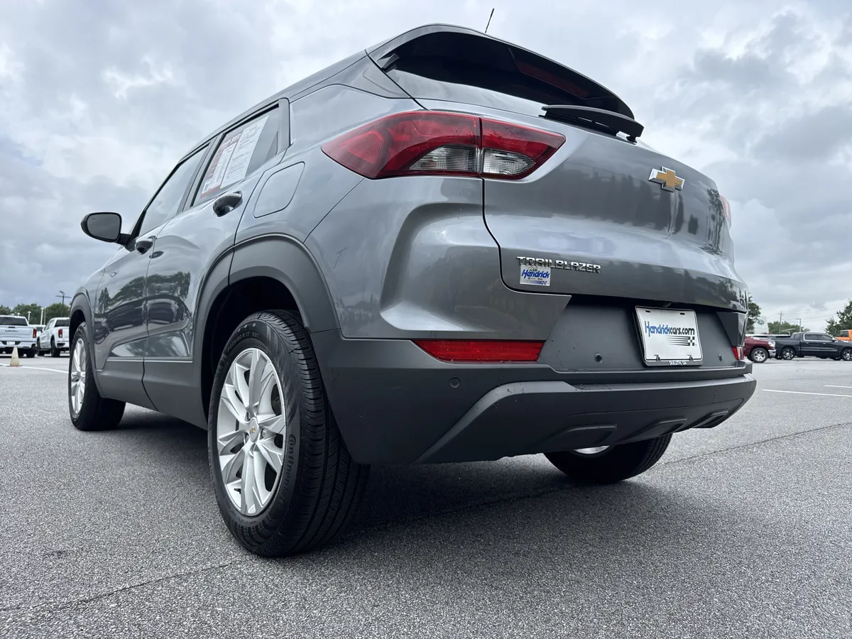 2021 Chevrolet Trailblazer LS thumbnail 7