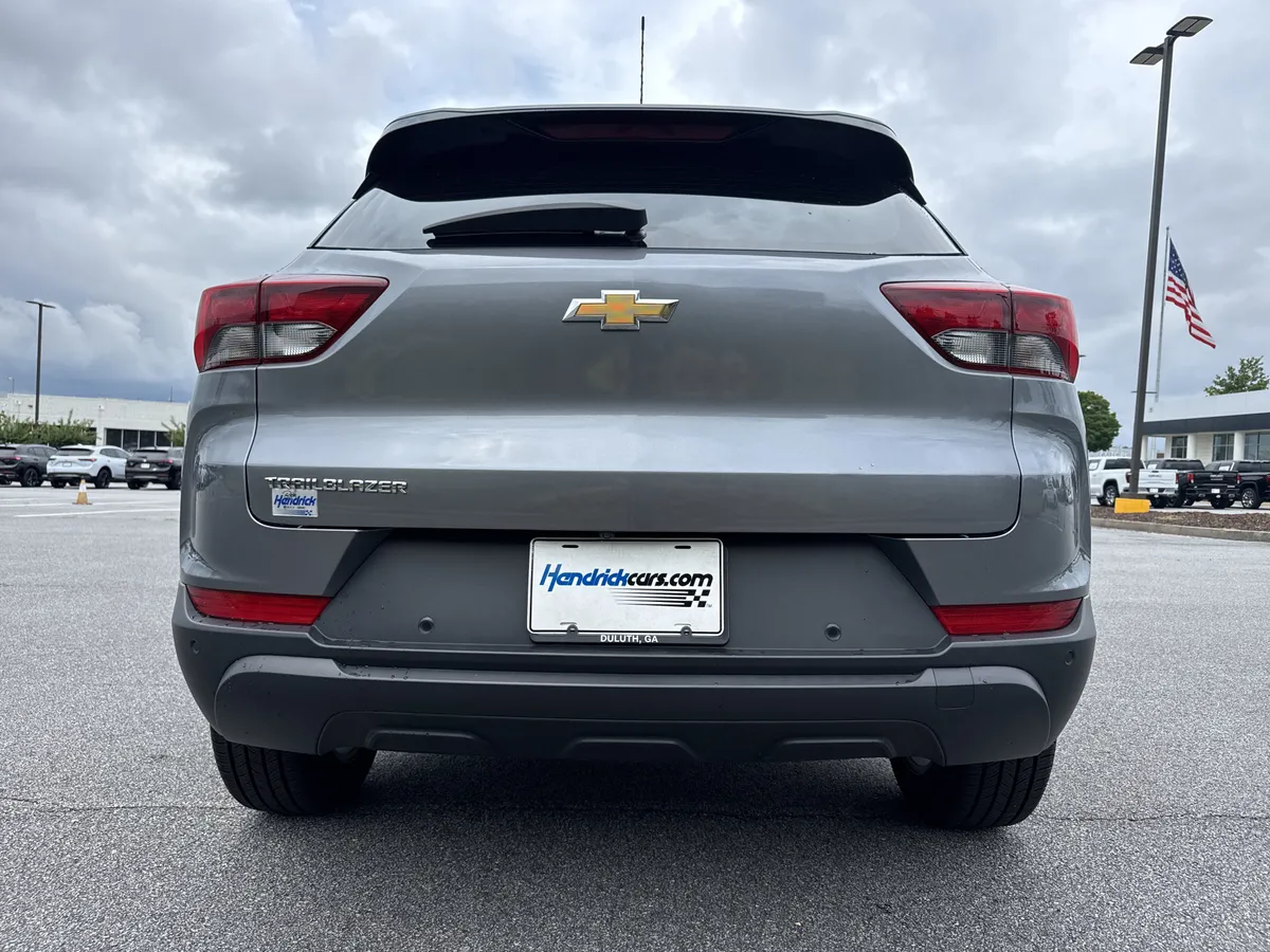 2021 Chevrolet Trailblazer LS thumbnail 8