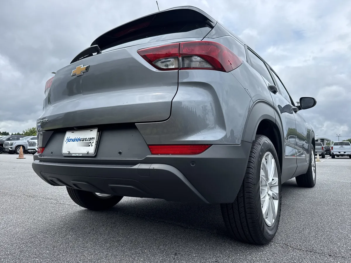 2021 Chevrolet Trailblazer LS thumbnail 9