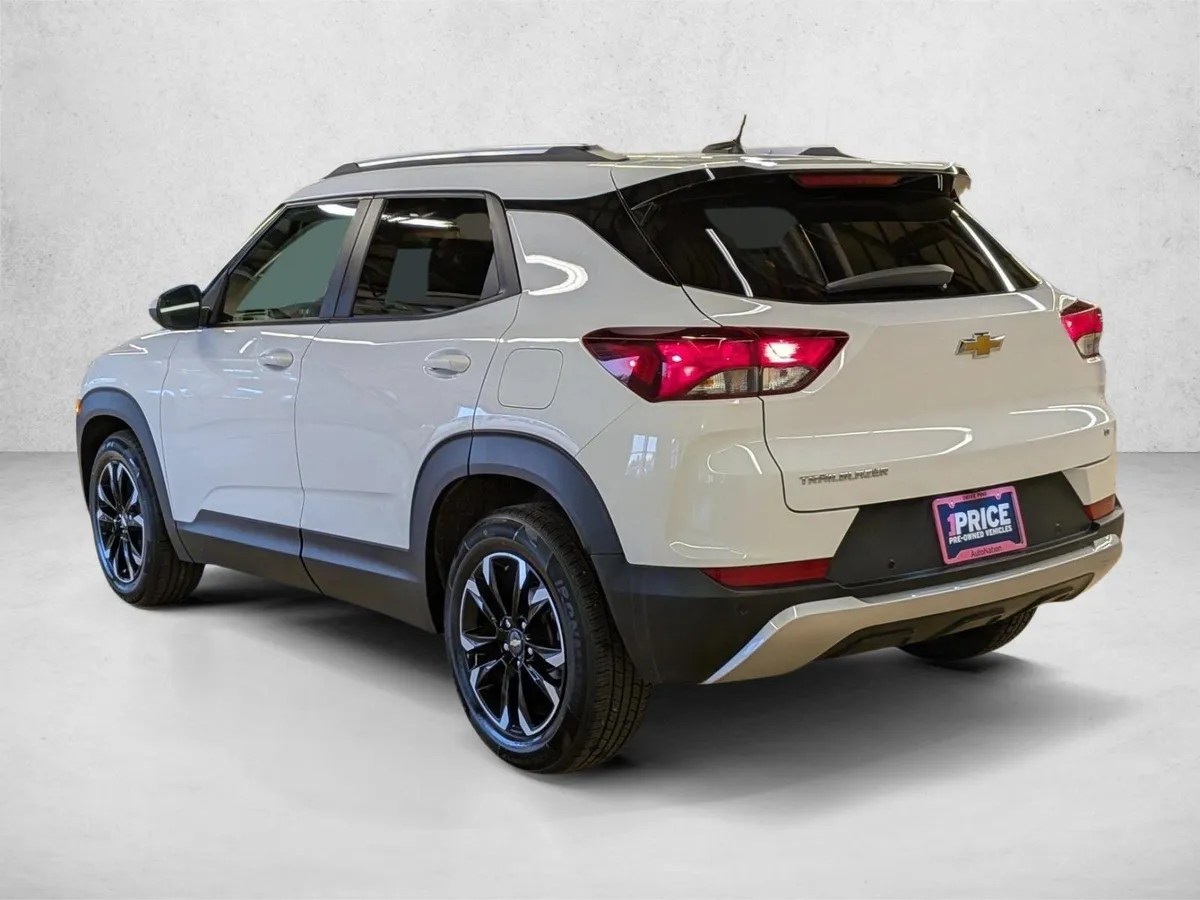 2021 Chevrolet Trailblazer LT thumbnail 8