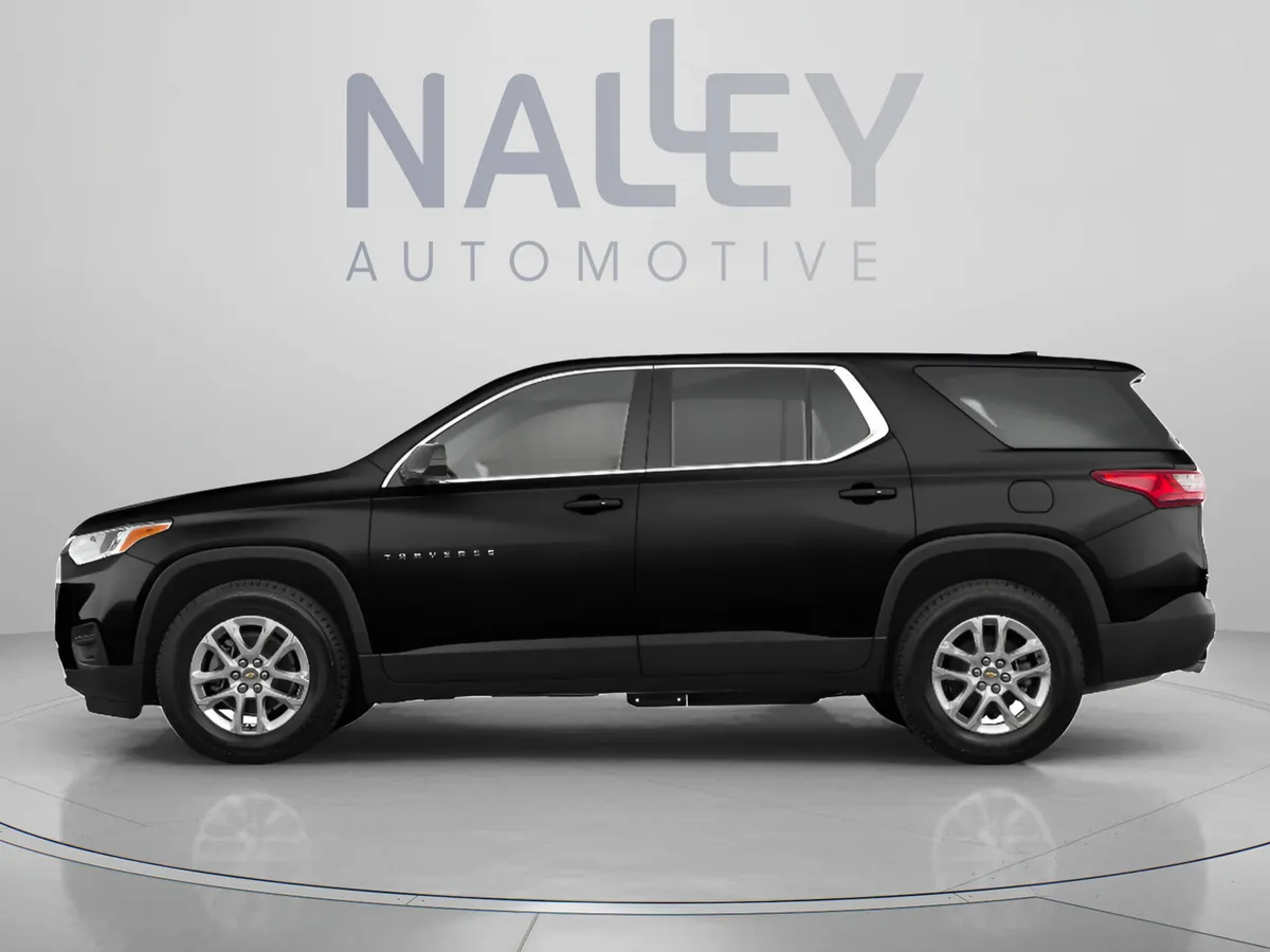 2021 Chevrolet Traverse RS thumbnail 2