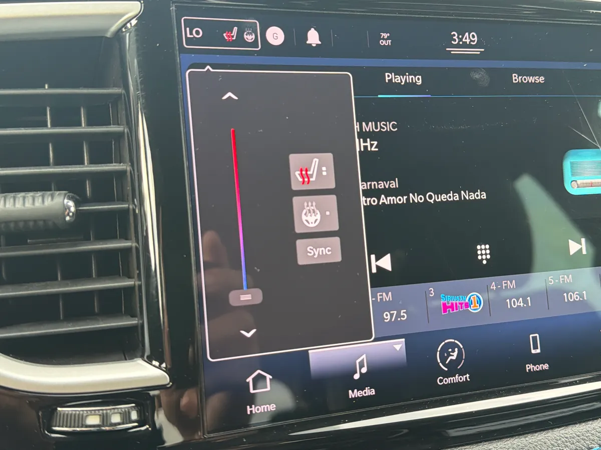 2021 Chrysler Pacifica Touring L thumbnail 24