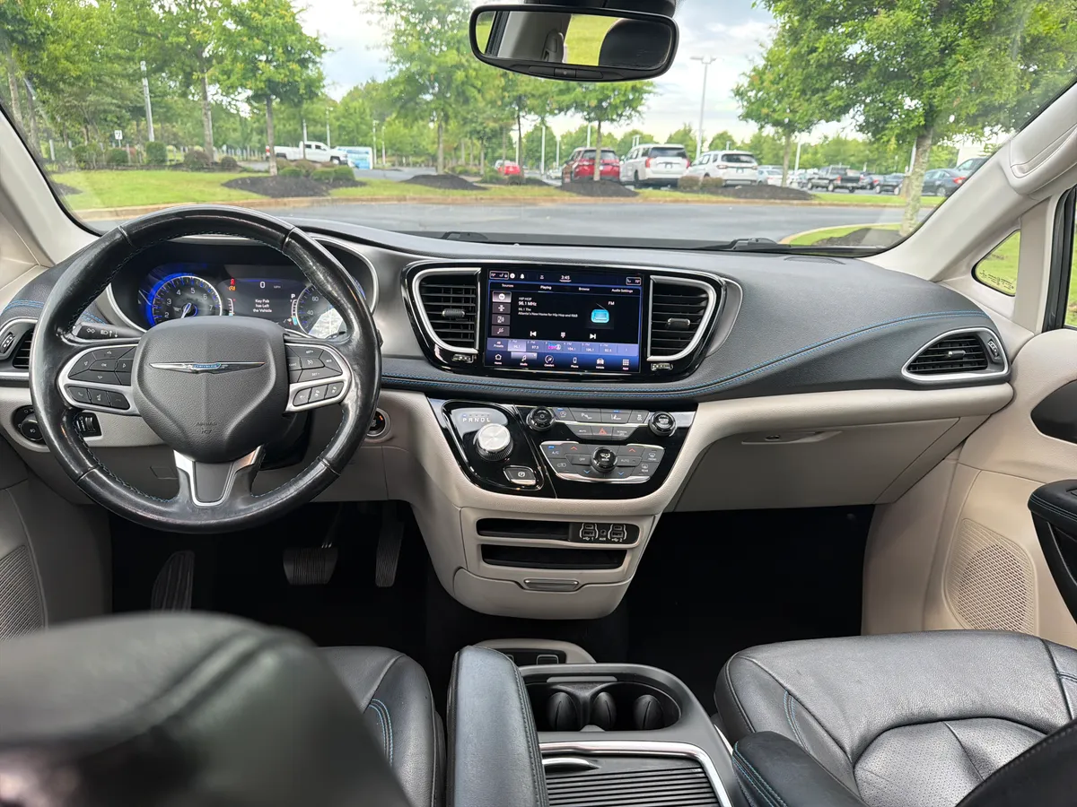 2021 Chrysler Pacifica Touring L thumbnail 28