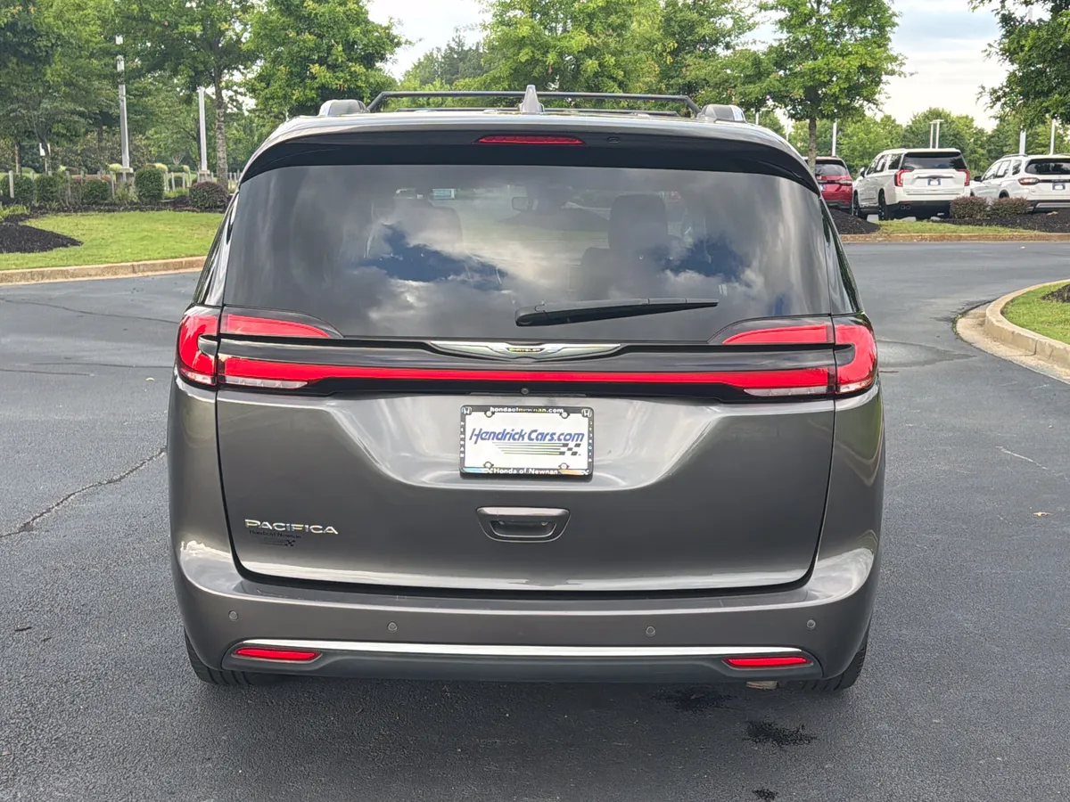2021 Chrysler Pacifica Touring L thumbnail 7