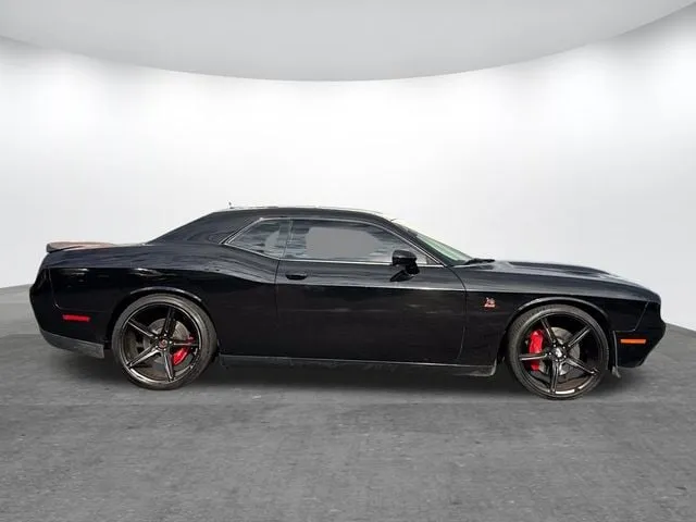 2021 Dodge Challenger R/T Scat Pack thumbnail 4