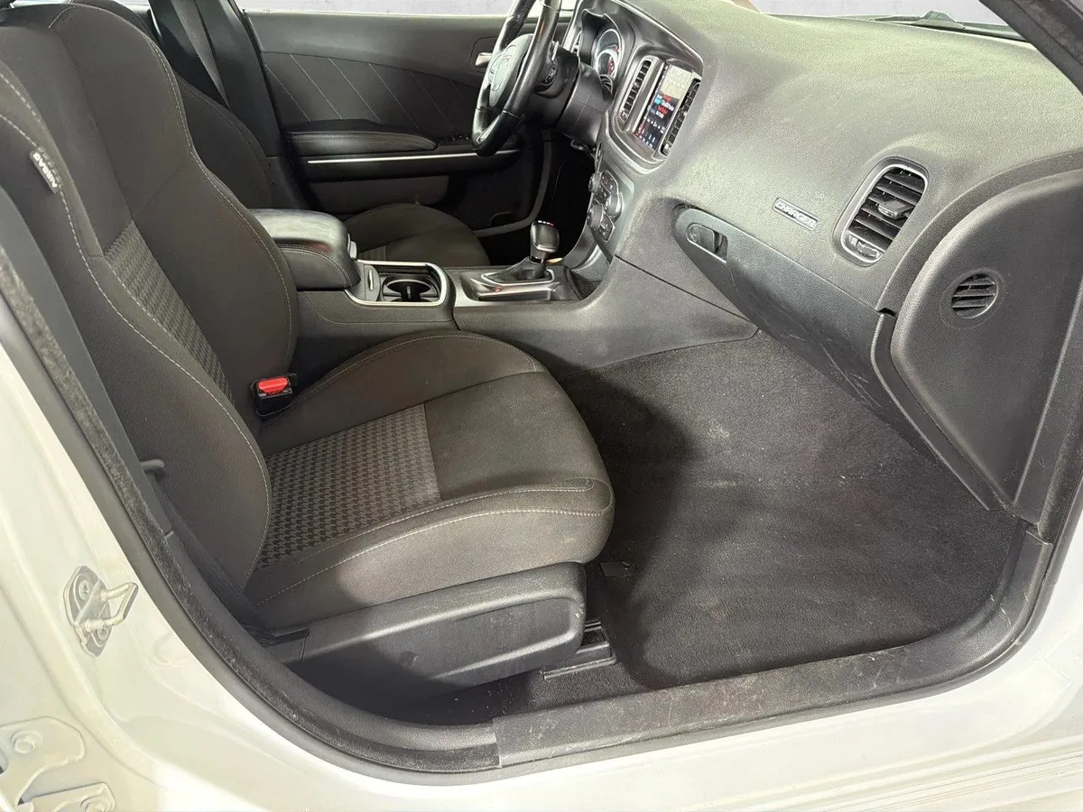 2021 Dodge Charger GT thumbnail 7