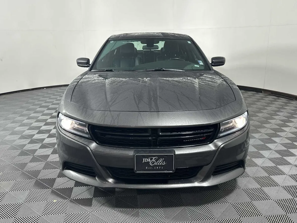 2021 Dodge Charger SXT thumbnail 2
