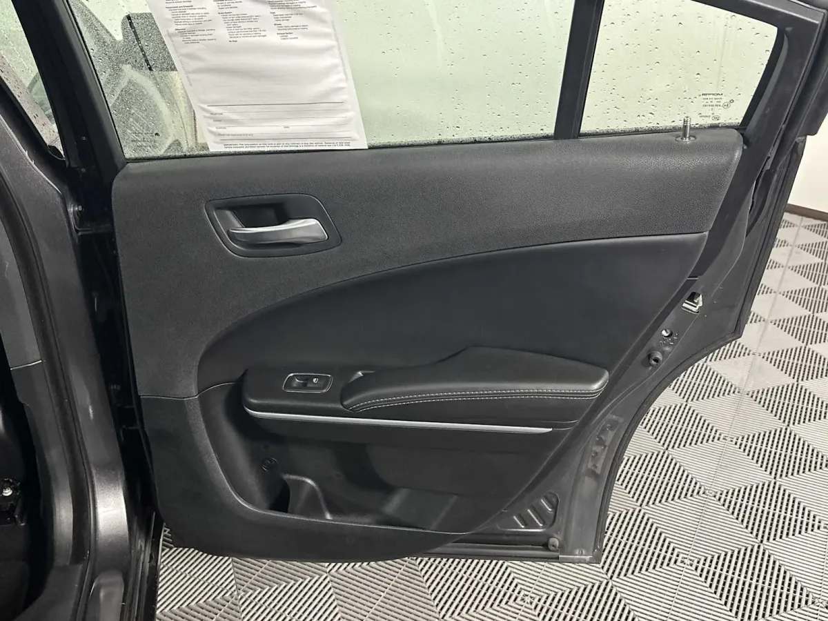 2021 Dodge Charger SXT thumbnail 20