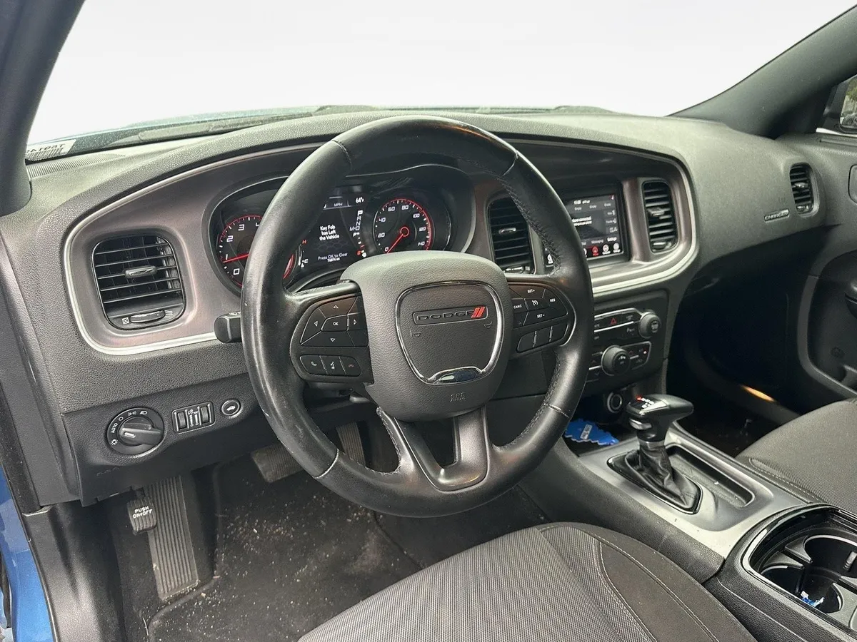 2021 Dodge Charger SXT thumbnail 11