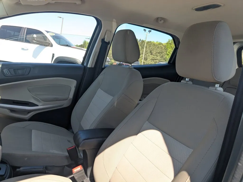 2021 Ford EcoSport S thumbnail 14