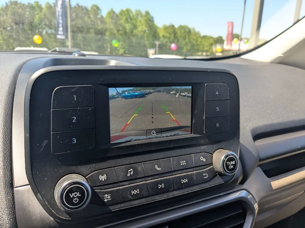 2021 Ford EcoSport S thumbnail 16