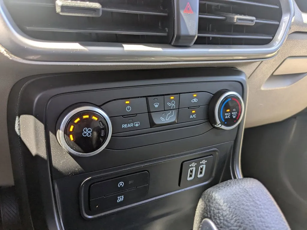 2021 Ford EcoSport S thumbnail 17