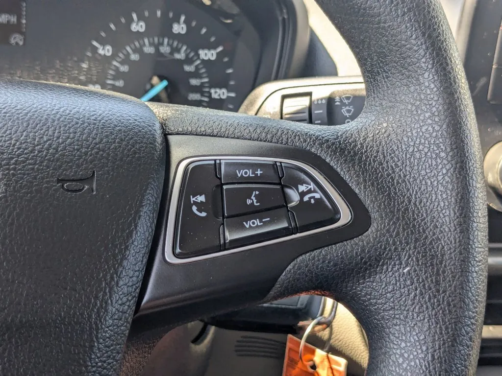 2021 Ford EcoSport S thumbnail 21