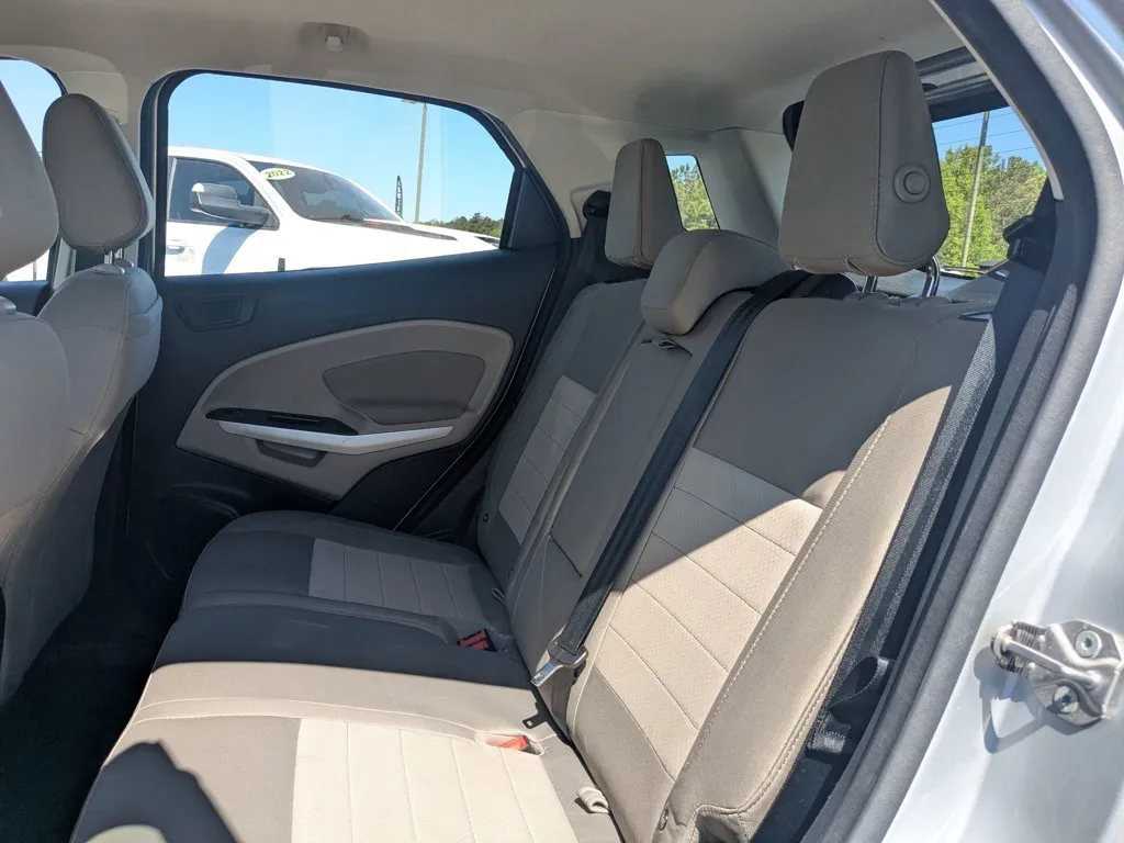 2021 Ford EcoSport S thumbnail 22