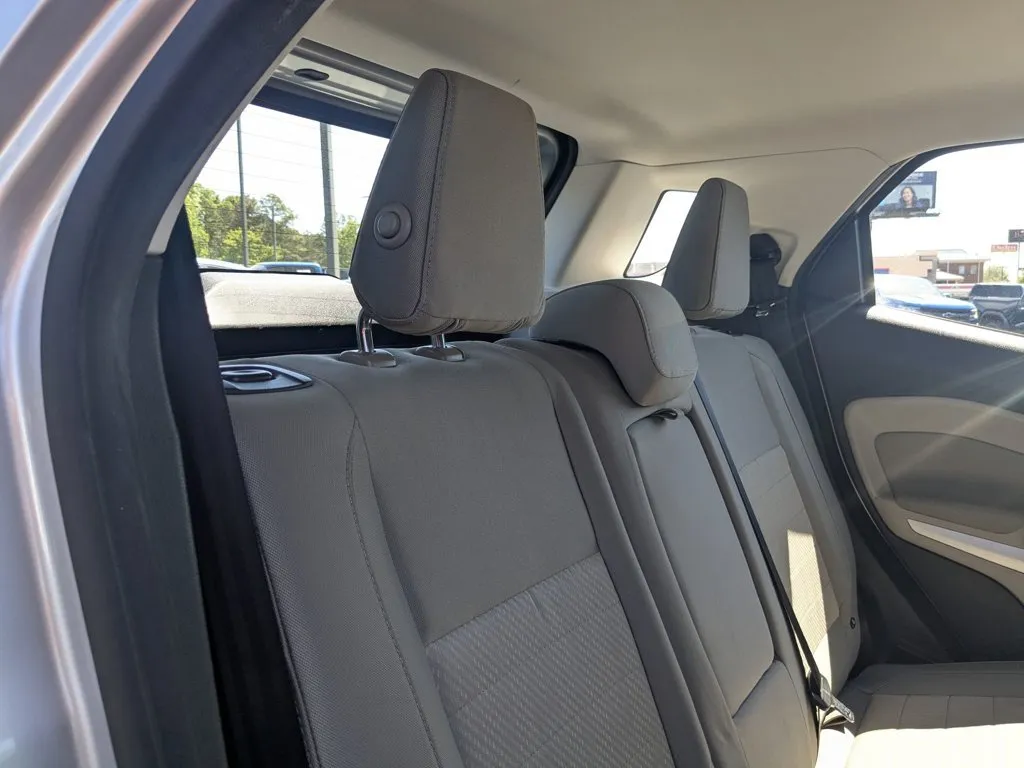 2021 Ford EcoSport S thumbnail 23
