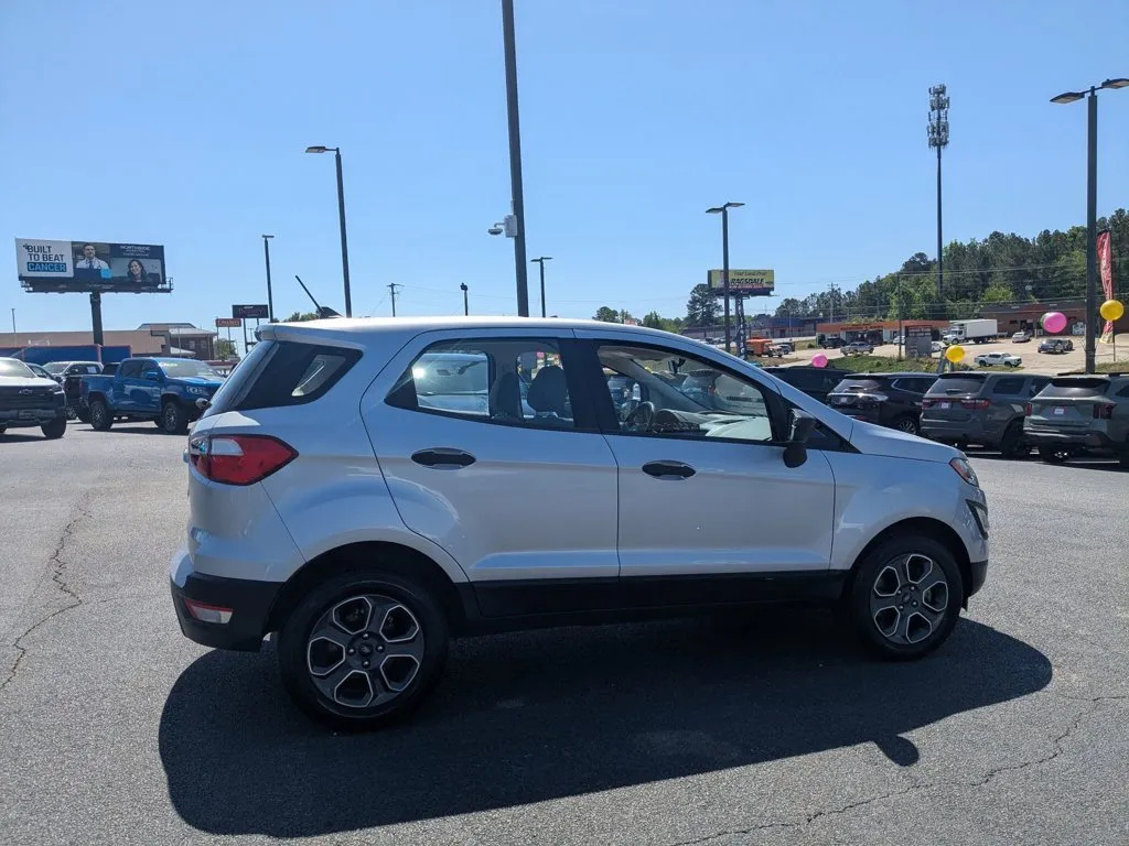 2021 Ford EcoSport S thumbnail 4
