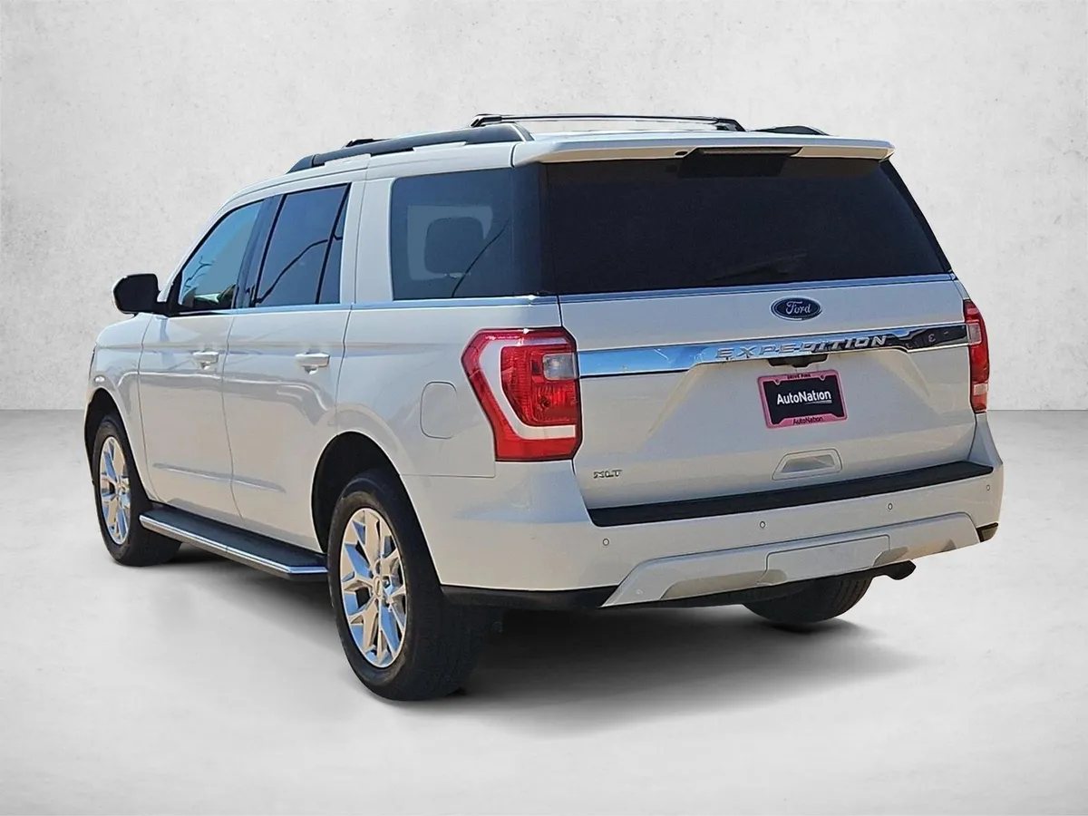 2021 Ford Expedition XLT thumbnail 8