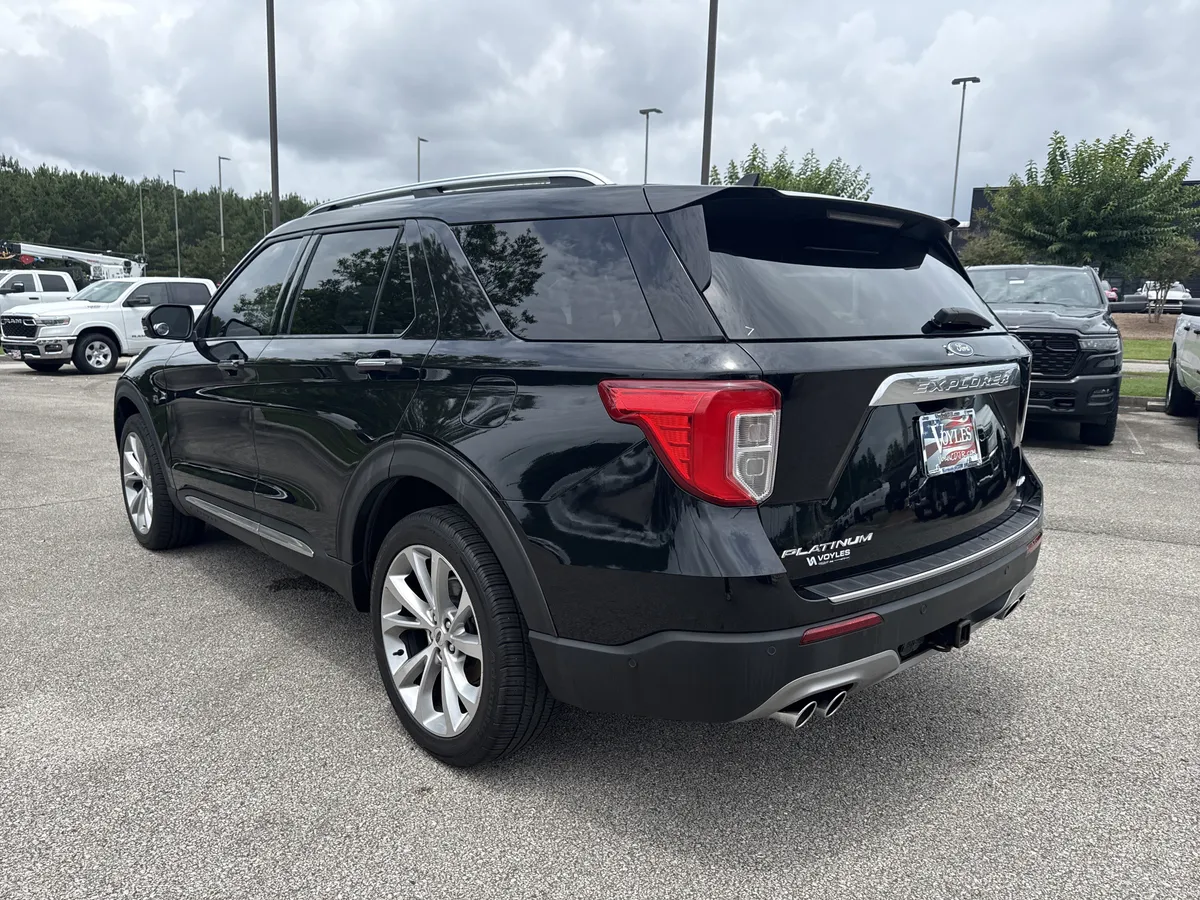 2021 Ford Explorer Platinum thumbnail 5
