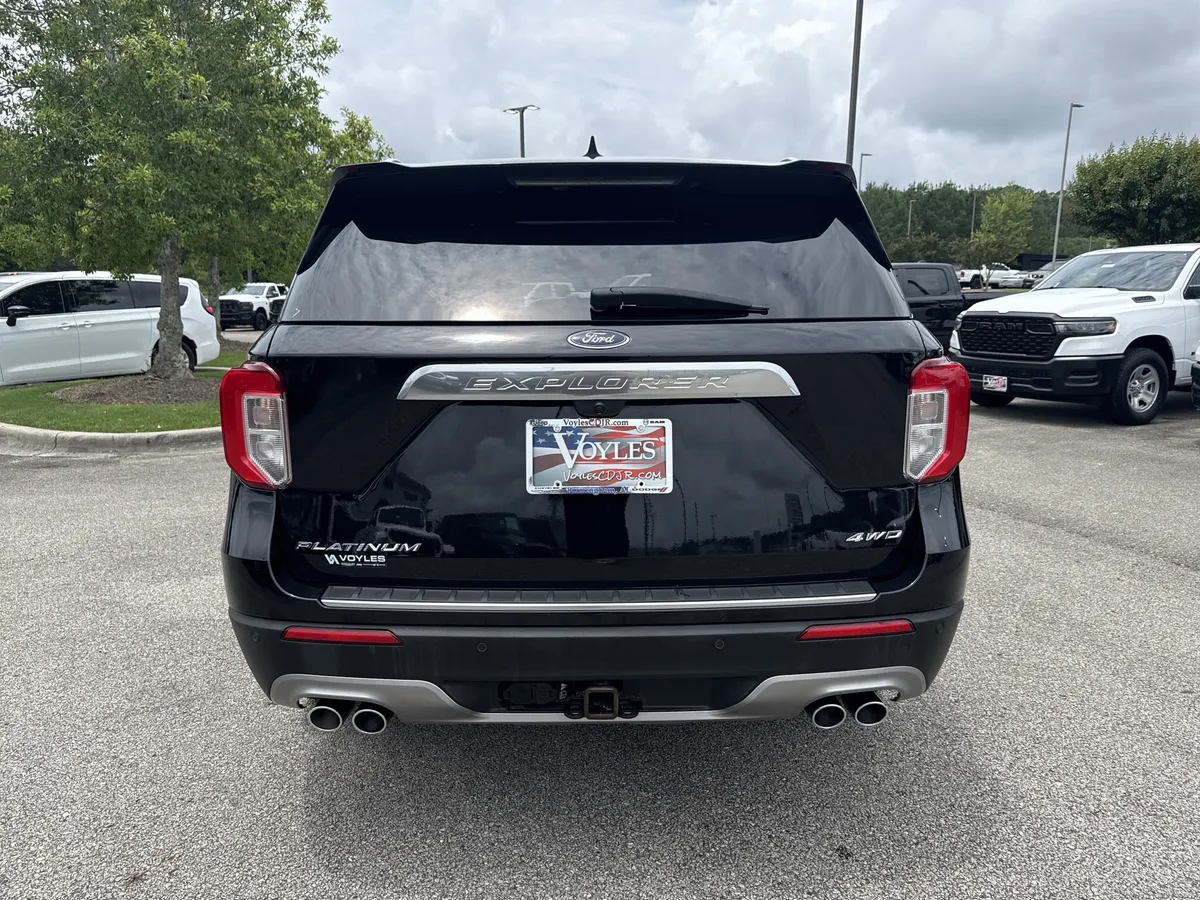 2021 Ford Explorer Platinum thumbnail 6