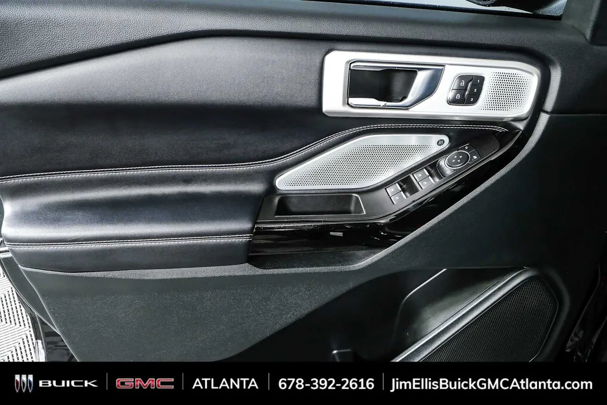 2021 Ford Explorer ST thumbnail 6