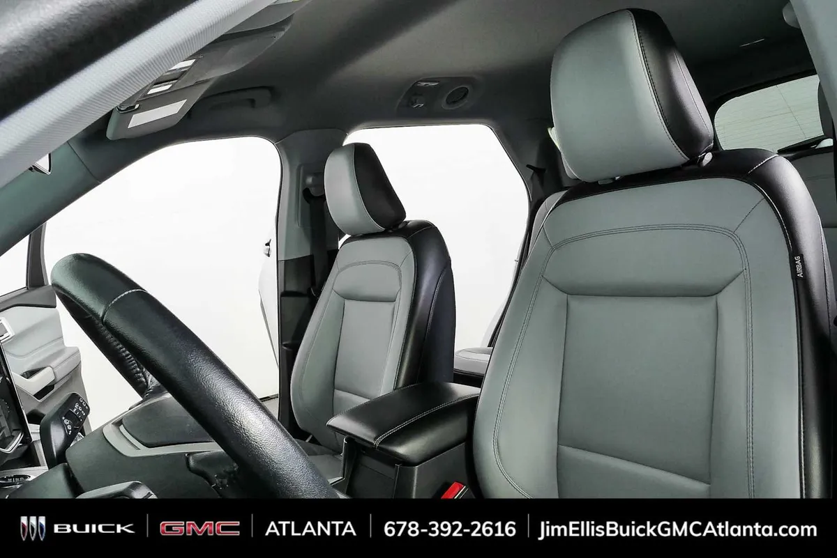 2021 Ford Explorer XLT thumbnail 5