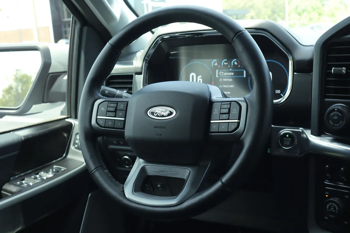 2021 Ford F-150 LARIAT TUSCANY FTX thumbnail 19
