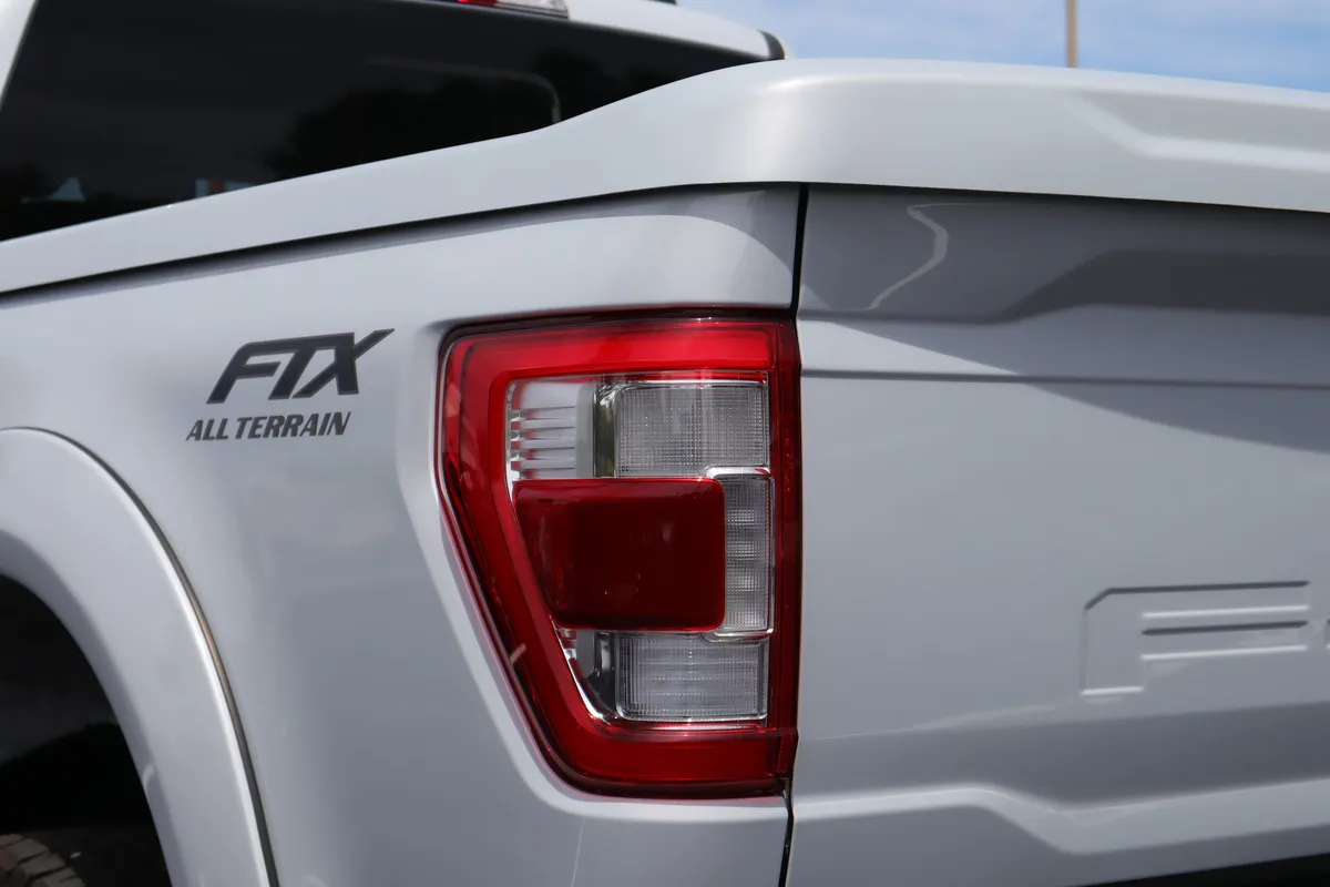2021 Ford F-150 LARIAT TUSCANY FTX thumbnail 37