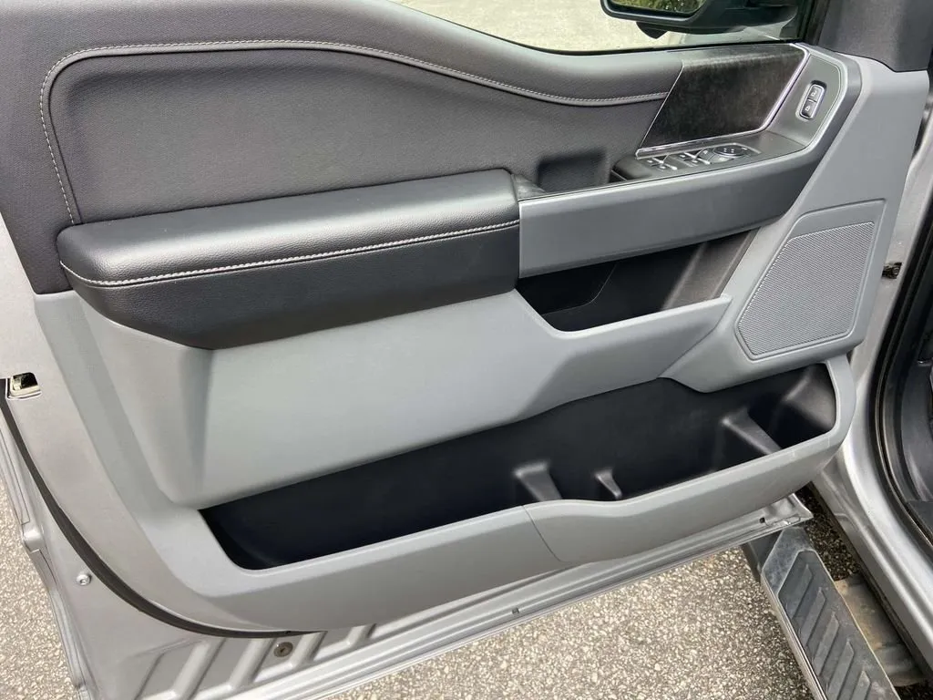 2021 Ford F-150 XLT thumbnail 13