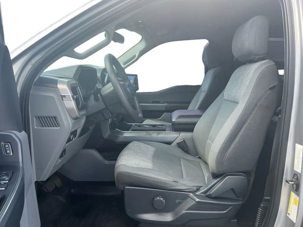 2021 Ford F-150 XLT thumbnail 14