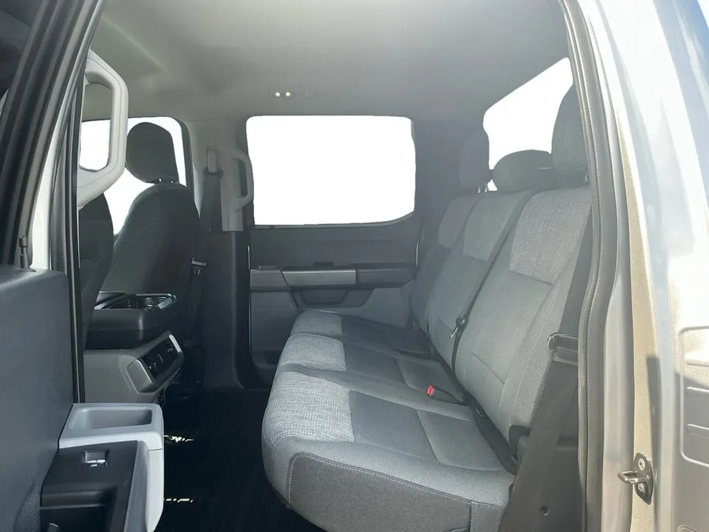 2021 Ford F-150 XLT thumbnail 21