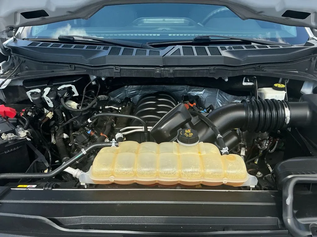 2021 Ford F-150 XLT thumbnail 25