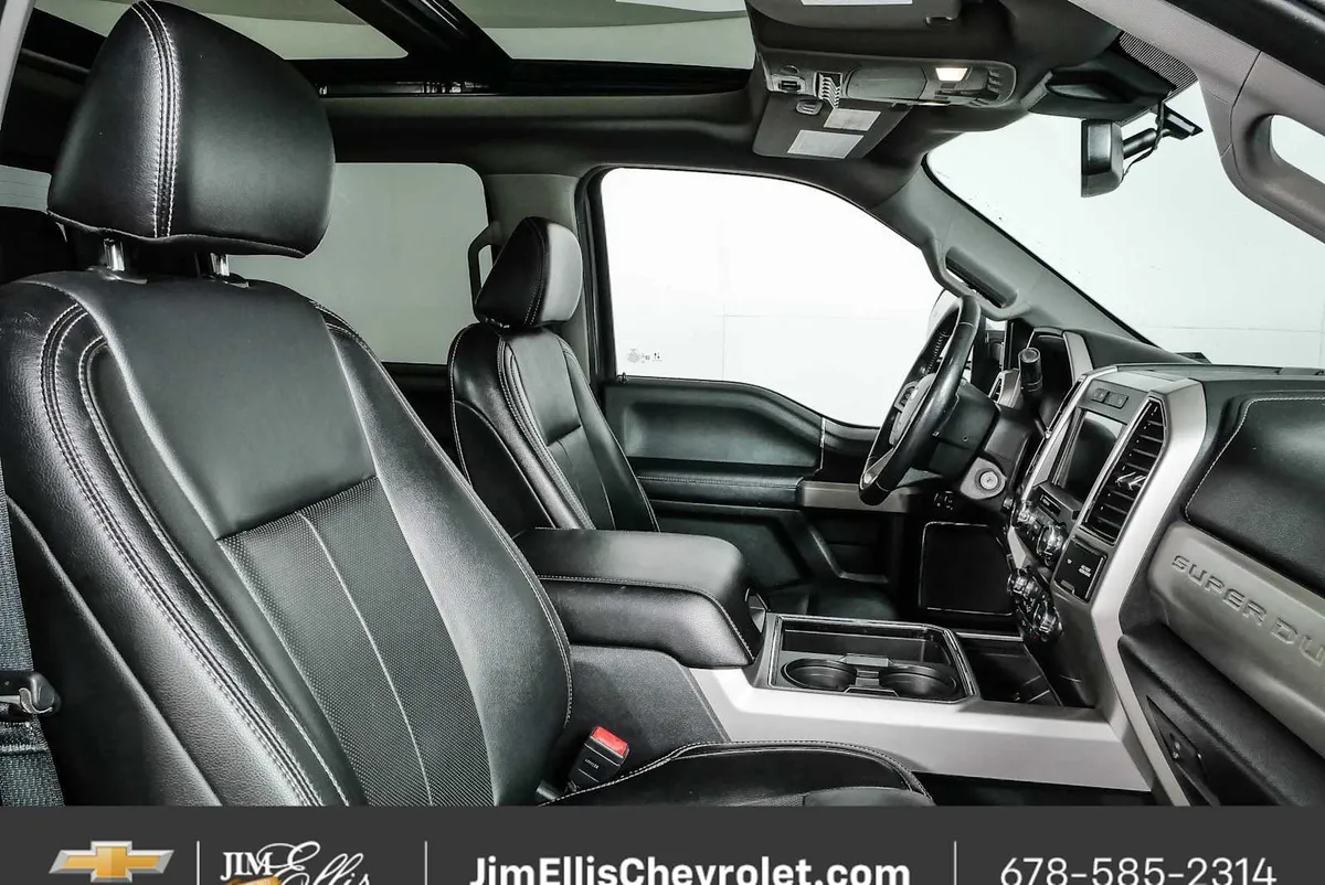 2021 Ford F-250 LARIAT thumbnail 20