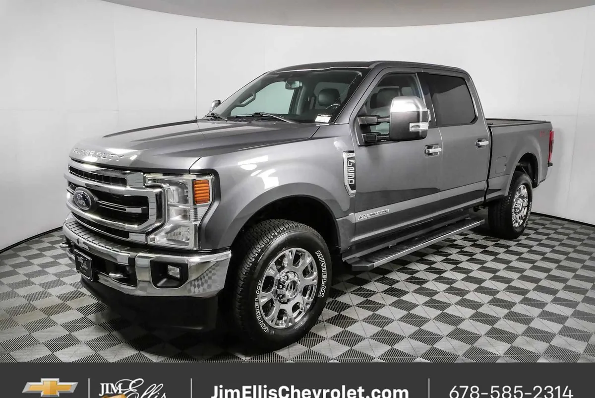 2021 Ford F-250 LARIAT thumbnail 23