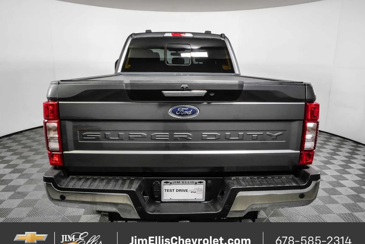 2021 Ford F-250 LARIAT thumbnail 25