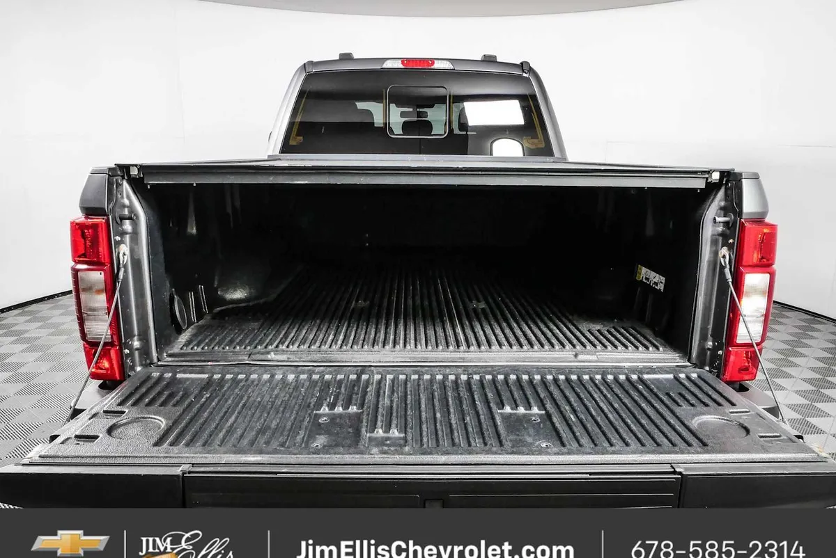2021 Ford F-250 LARIAT thumbnail 28